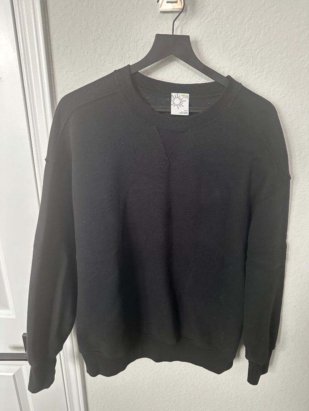 Brand New Black OFFLINE By Aerie Cloud Fleece Oversized Crewneck Sweatshirt - Picture 2 of 4